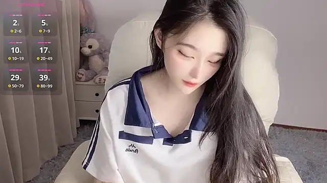 Snapshot of YUAN-- chatting on February 2, 4:37 am YUAN-- online show from February 2, 4:37 am