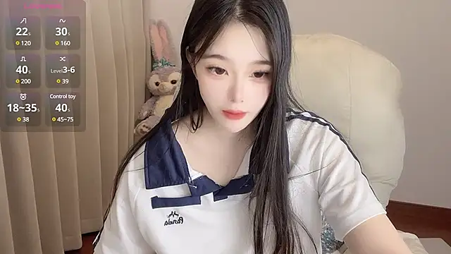 Snapshot of YUAN-- chatting on January 8, 9:21 am YUAN-- online show from January 8, 9:21 am