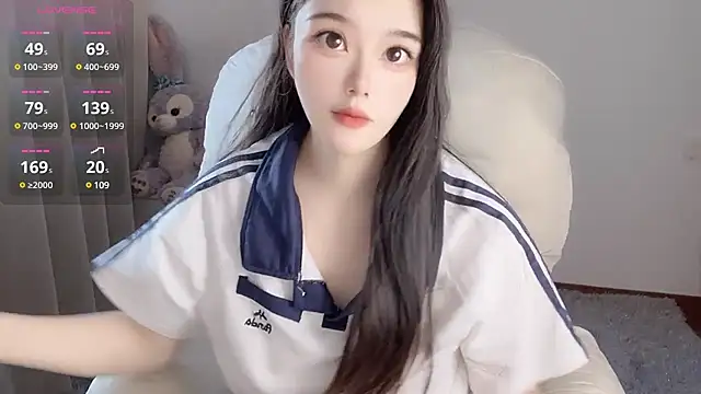 Snapshot of YUAN-- chatting on January 21, 1:29 am YUAN-- online show from January 21, 1:29 am