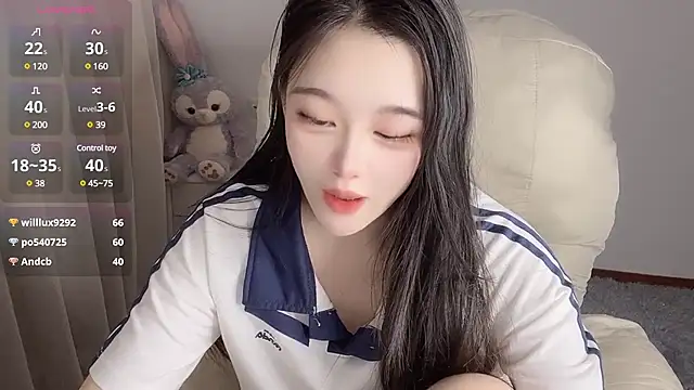 Snapshot of YUAN-- chatting on January 16, 7:28 am YUAN-- online show from January 16, 7:28 am