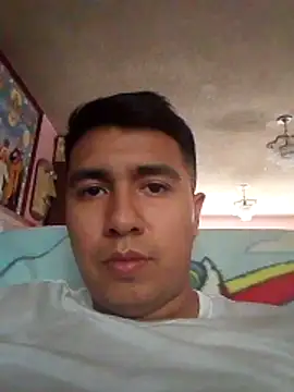 Snapshot of RODRI_POLLADURA chatting on November 15, 5:39 pm RODRI POLLADURA online show from November 15, 5:39 pm