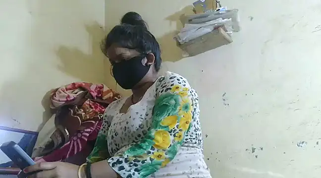 karishma736 online show from March 17, 4:43 pm