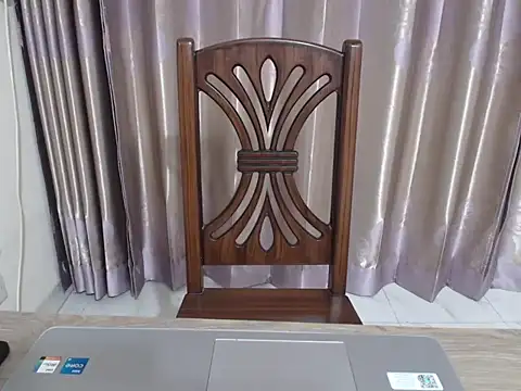 Snapshot of Elena-Cruz chatting on January 31, 3:33 pm Elena-Cruz online show from January 31, 3:33 pm