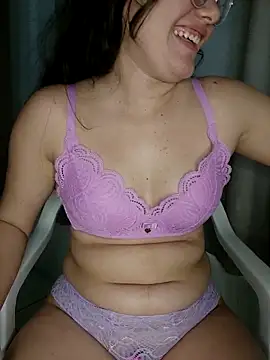 camillebr online show from October 6, 8:31 pm