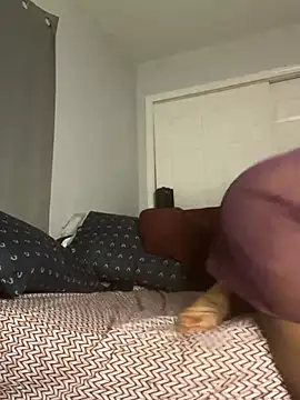 Yoshibaby2670 online show from February 28, 12:09 pm