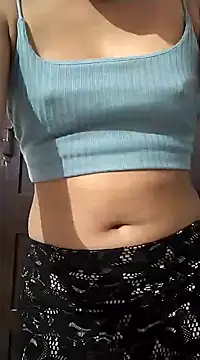 horny sweet girl22 online show from January 2, 1:27 am