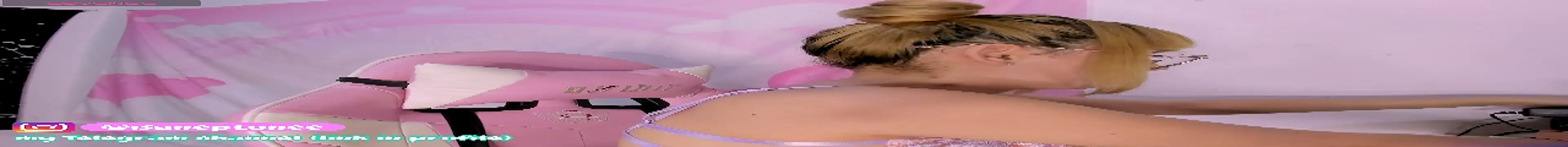 Snapshot of nepthunie chatting on November 30, 2:34 am nepthunie online show from November 30, 2:34 am