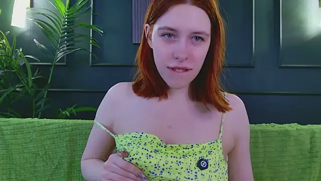 Mikka Blush online show from May 19, 3:35 am