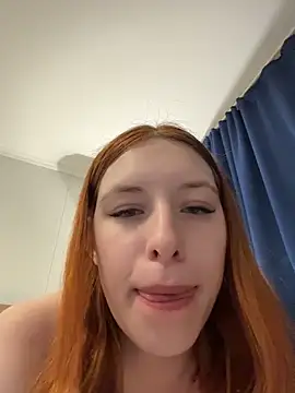 Snapshot of Mikka_Blush chatting on June 16, 8:09 pm Mikka Blush online show from June 16, 8:09 pm