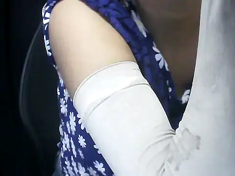 Snapshot of hot-niti chatting on September 14, 5:57 pm hot-niti online show from September 14, 5:57 pm