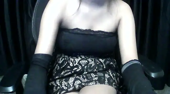 Snapshot of hot-niti chatting on March 18, 2:08 am hot-niti online show from March 18, 2:08 am