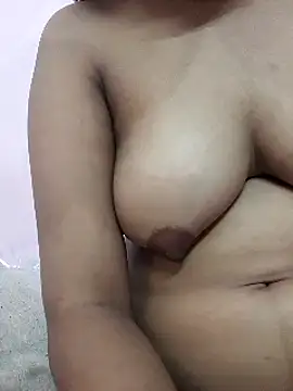 Snapshot of KIRAANVV chatting on January 2, 11:27 pm KIRAANVV online show from January 2, 11:27 pm