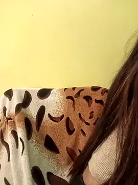 Stripper Maahi online show from February 14, 9:13 am