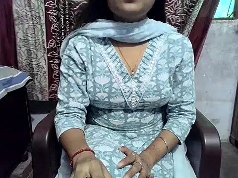 SIYA MAVI online show from May 2, 1:55 am
