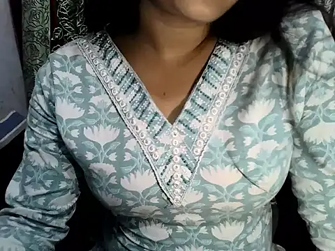 Snapshot of SIYA_MAVI chatting on July 20, 4:31 am SIYA MAVI online show from July 20, 4:31 am