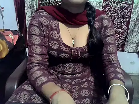 SIYA MAVI online show from April 2, 4:19 am