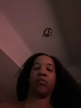 Snapshot of lunalustycumslut chatting on March 10, 12:28 pm lunalustycumslut online show from March 10, 12:28 pm