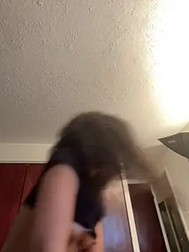 Snapshot of lunalustycumslut chatting on February 23, 5:34 am lunalustycumslut online show from February 23, 5:34 am