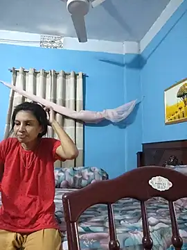 Snapshot of 124pakhi chatting on June 7, 5:56 am 124pakhi online show from June 7, 5:56 am
