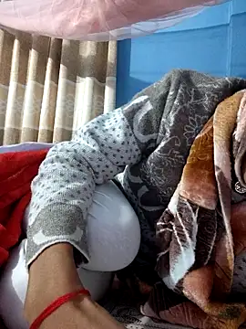 124pakhi online show from January 7, 2:00 pm