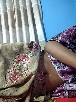Snapshot of 124pakhi chatting on September 26, 12:17 am 124pakhi online show from September 26, 12:17 am