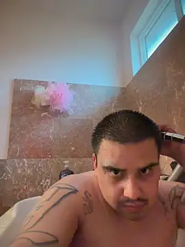 Snapshot of LA_cloudzzpnp chatting on February 16, 8:40 pm LA cloudzzpnp online show from February 16, 8:40 pm