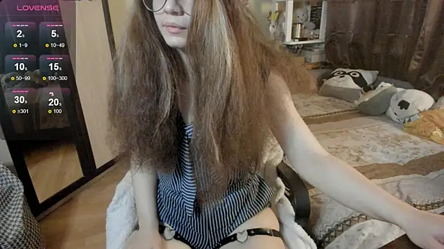 alexiamaleax online show from November 24, 2:11 am