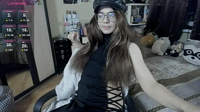 alexiamaleax online show from October 6, 12:23 am