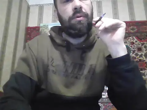 Snapshot of AlferezzSolvajo chatting on October 3, 7:10 am AlferezzSolvajo online show from October 3, 7:10 am