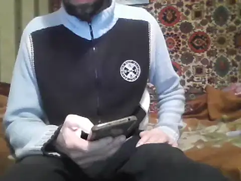 Snapshot of AlferezzSolvajo chatting on March 19, 12:56 pm AlferezzSolvajo online show from March 19, 12:56 pm