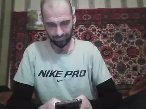 Snapshot of AlferezzSolvajo chatting on March 10, 5:11 am AlferezzSolvajo online show from March 10, 5:11 am