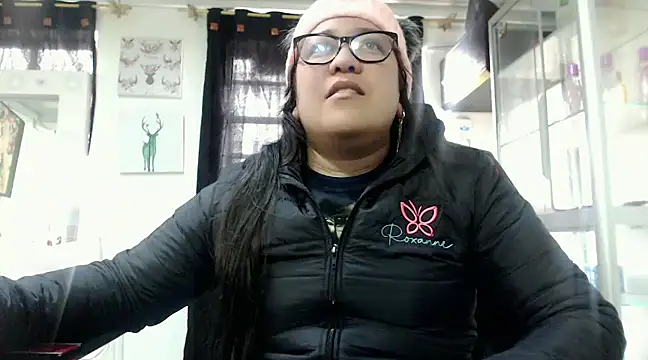 Snapshot of Astrid_Rx chatting on January 6, 5:06 pm Astrid Rx online show from January 6, 5:06 pm