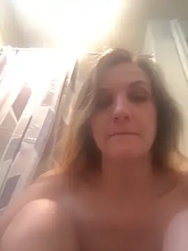 Snapshot of Kitty_DaCocks chatting on November 26, 7:58 pm Kitty DaCocks online show from November 26, 7:58 pm