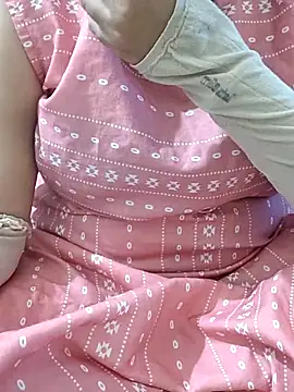 mallupriyapriya online show from November 15, 6:06 am