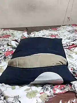 mallupriyapriya online show from March 14, 8:53 am