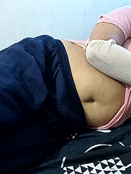 mallupriyapriya online show from March 11, 8:08 am