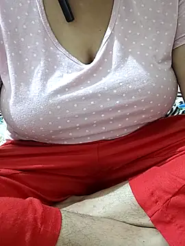 mallupriyapriya online show from November 20, 9:47 pm