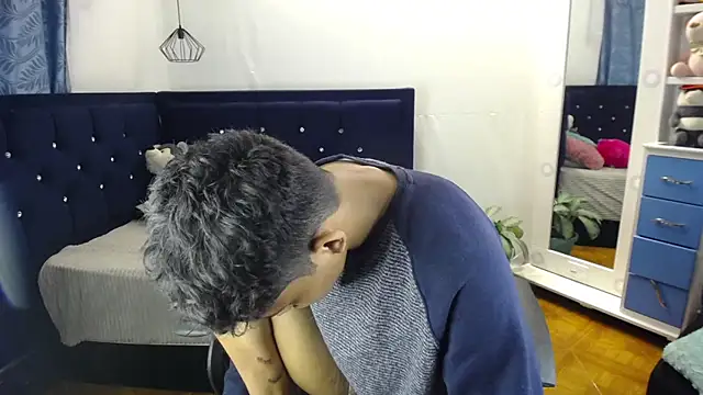 twinkmilk  online show from March 19, 1:21 am