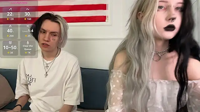 Snapshot of VeryRare_TwinS chatting on March 2, 6:47 am VeryRare TwinS online show from March 2, 6:47 am