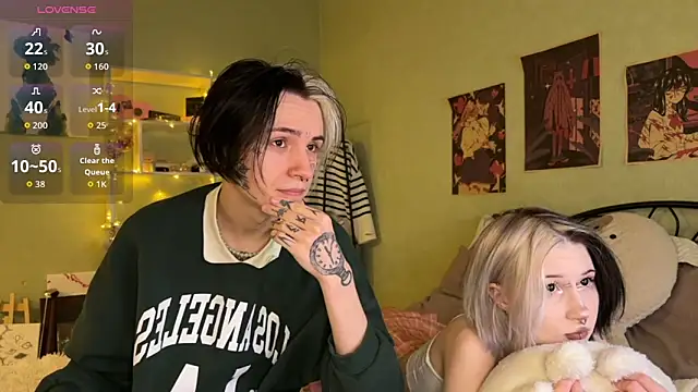 VeryRare TwinS online show from October 14, 10:42 pm