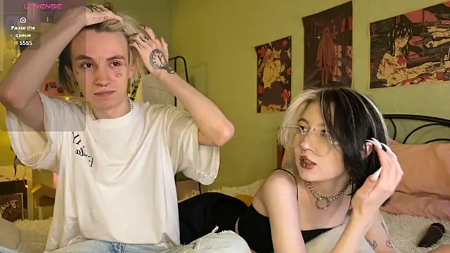 VeryRare TwinS online show from September 10, 10:31 pm