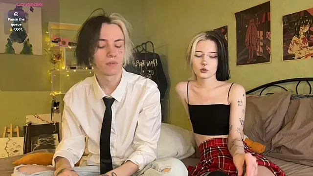 VeryRare TwinS online show from October 21, 11:37 pm