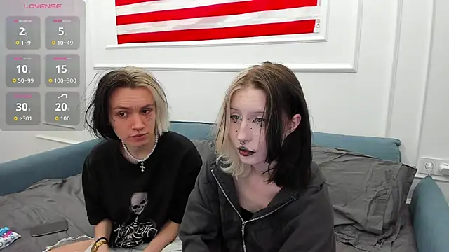 VeryRare TwinS online show from May 24, 10:53 pm