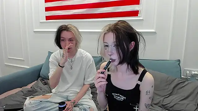 VeryRare TwinS online show from June 1, 7:41 am