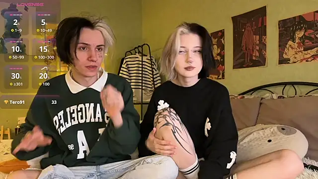 VeryRare TwinS online show from October 12, 11:17 pm