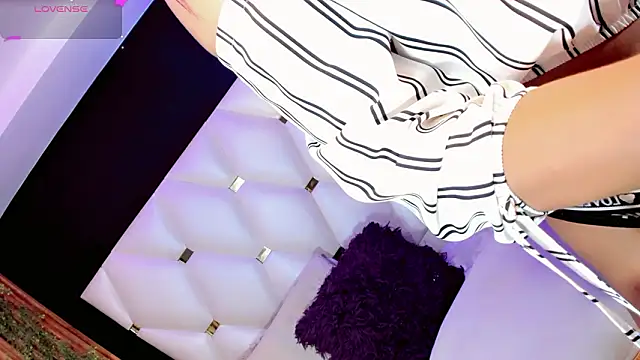 Diva Smith02 online show from March 28, 11:33 am