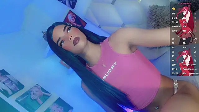 Snapshot of Diva_Smith02 chatting on March 2, 12:01 pm Diva Smith02 online show from March 2, 12:01 pm