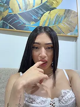 Snapshot of Maddy_Jones chatting on July 12, 2:34 am Maddy Jones online show from July 12, 2:34 am