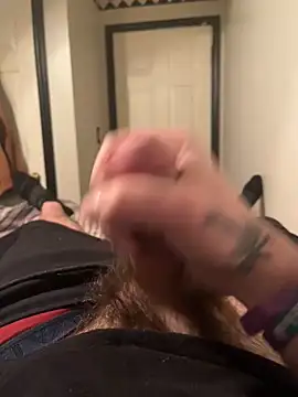 coreyl9718 online show from March 3, 2:51 am