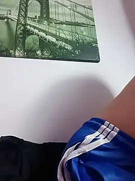 Snapshot of Anniee_x chatting on June 30, 12:38 pm Anniee x online show from June 30, 12:38 pm